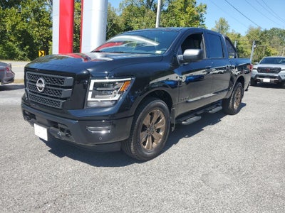 2024 Nissan Titan SV