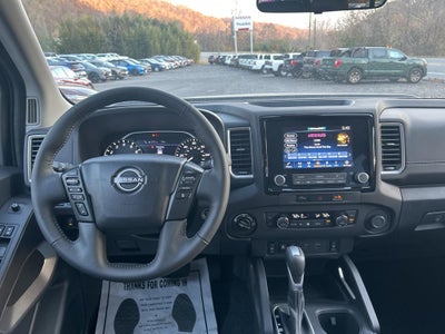 2024 Nissan Frontier SV