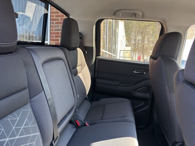 2026 Nissan Frontier SV