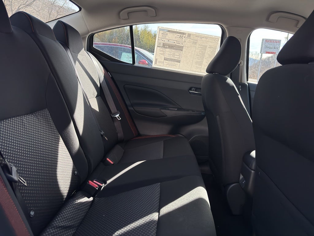 2025 Nissan Versa SR