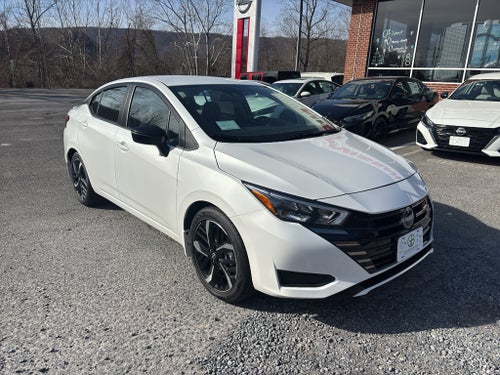2025 Nissan Versa SR