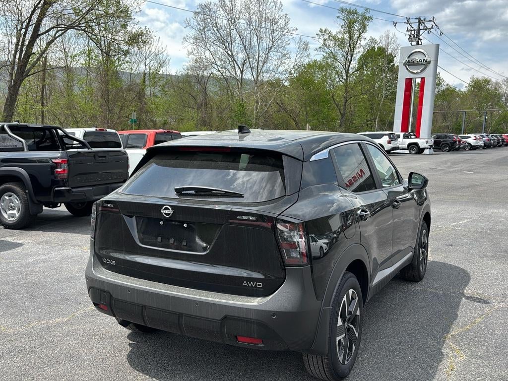 2025 Nissan Kicks SV