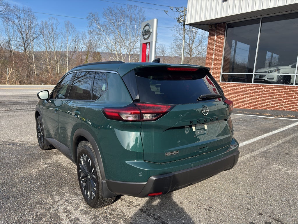 2026 Nissan Rogue Dark Armor