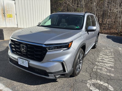 2025 Honda Pilot Touring